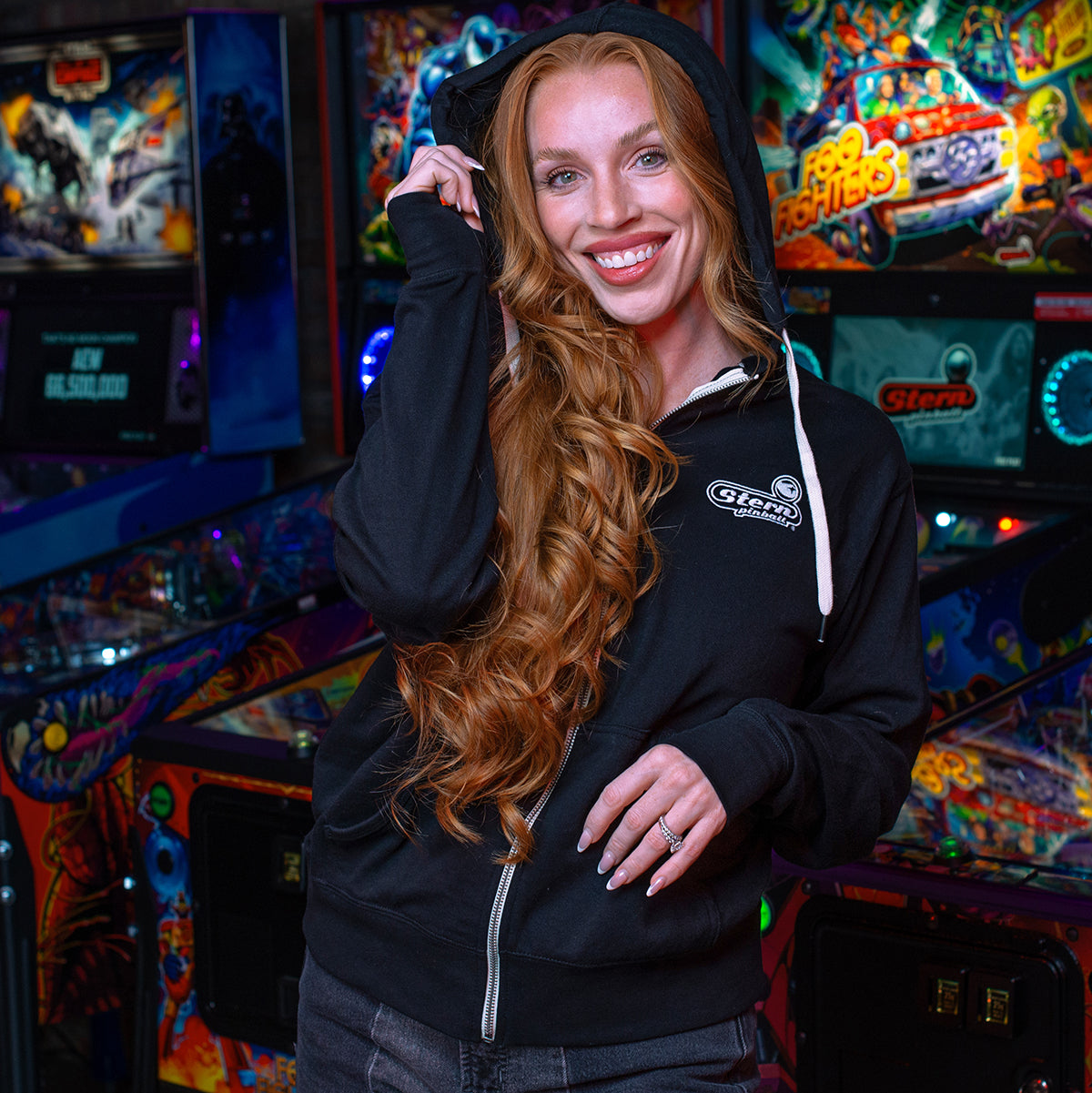 Stern Black Zipper Hoodie w/ thumb holes – Stern Pinball