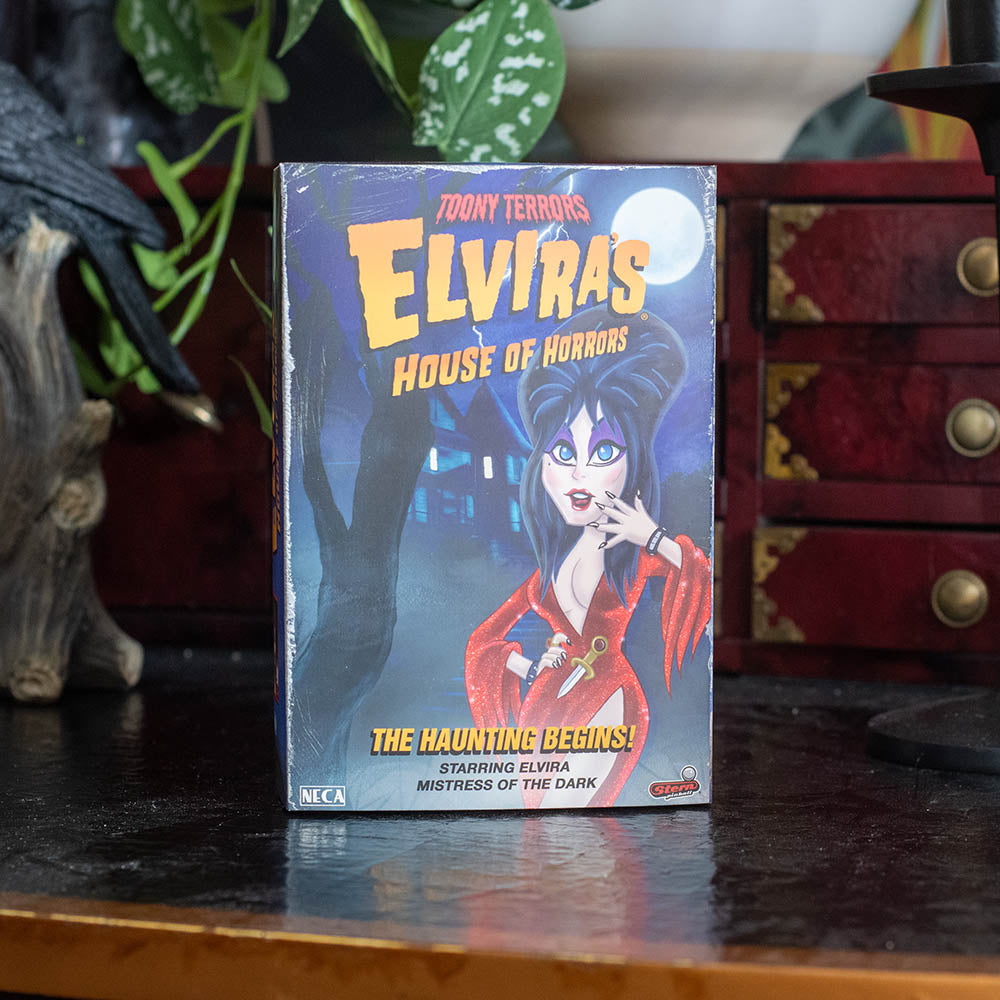 NECA deals Elvira’s house of horrors exclusive box